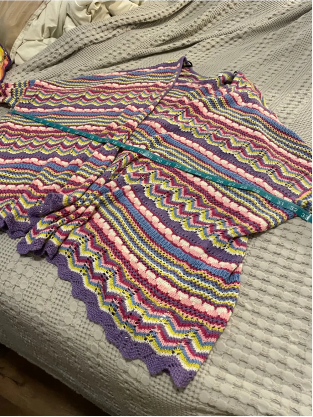 Oversized grandmacore artsy Jessica Simpson size L MChevron Knit Sweater